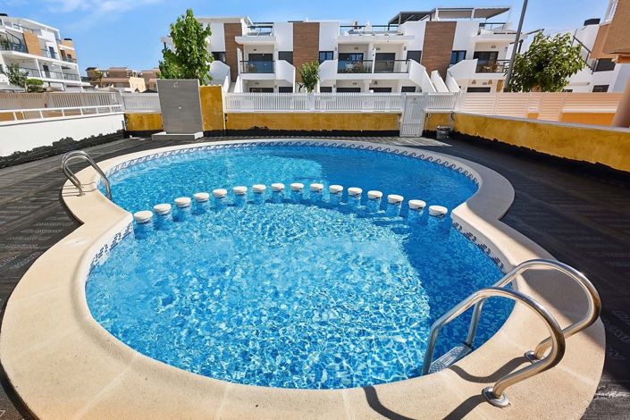 Image No.31-2 Bed Apartment for sale