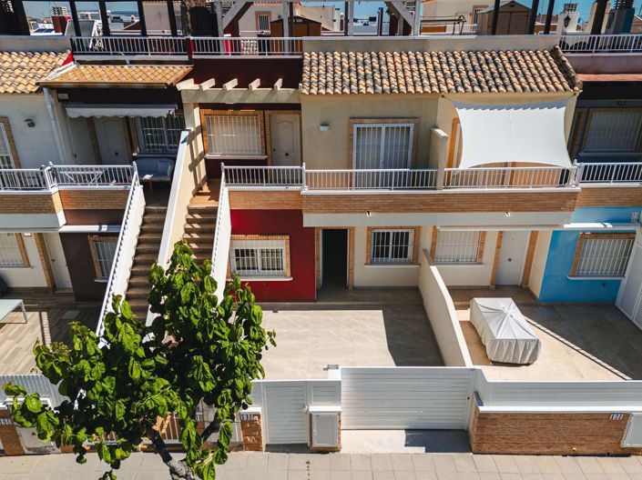 Image No.33-2 Bed Apartment for sale
