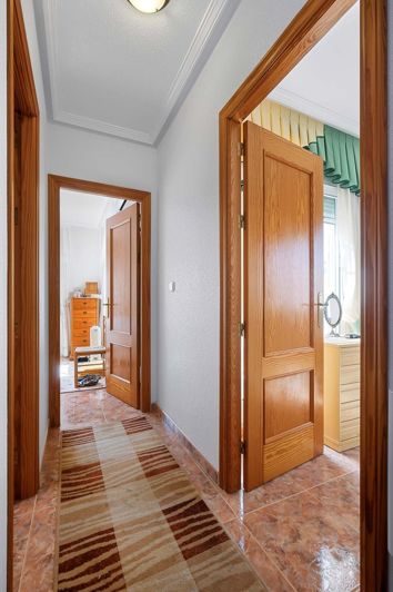 Image No.15-2 Bed Property for sale