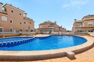 287536townhouseforsaleintorredelahoradada0307