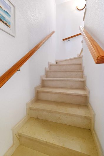 Image No.31-2 Bed Property for sale
