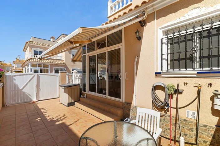 Image No.47-2 Bed Property for sale
