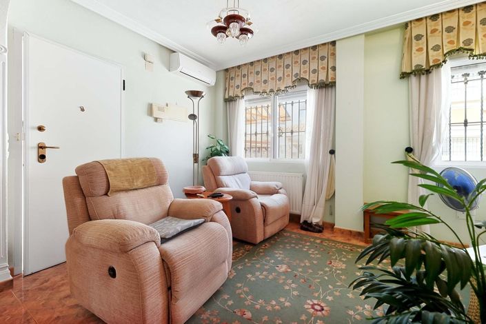Image No.5-2 Bed Property for sale