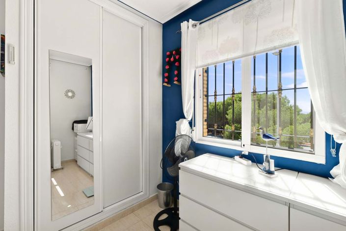 Image No.28-3 Bed Villa for sale
