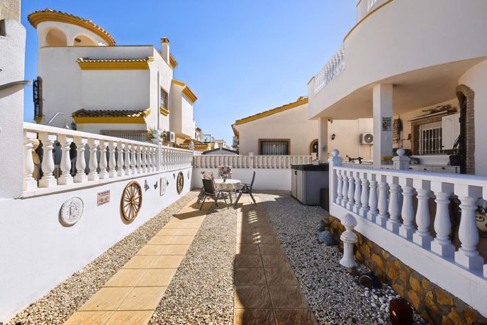 Image No.41-3 Bed Villa for sale