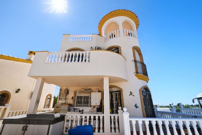 Image No.44-3 Bed Villa for sale