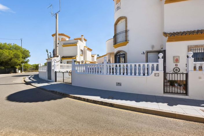 Image No.46-3 Bed Villa for sale