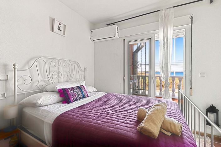 Image No.23-6 Bed Villa for sale