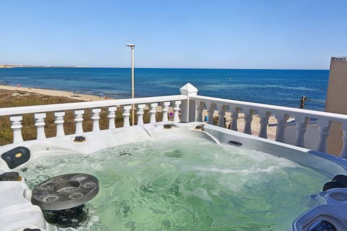 Image No.4-6 Bed Villa for sale