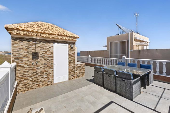 Image No.46-6 Bed Villa for sale