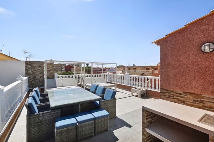 Image No.47-6 Bed Villa for sale