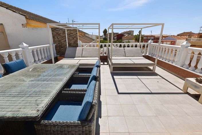 Image No.48-6 Bed Villa for sale