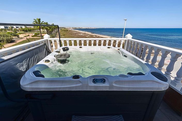 Image No.49-6 Bed Villa for sale