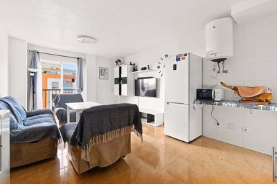 321apartmentforsaleinsucina280926124110dscf09