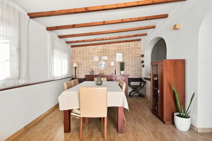 Image No.11-3 Bed Apartment for sale