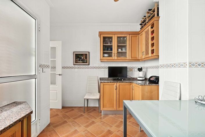 Image No.12-3 Bed Apartment for sale