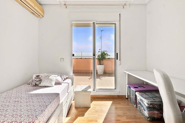 Image No.31-3 Bed Apartment for sale