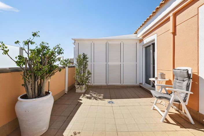 Image No.34-3 Bed Apartment for sale