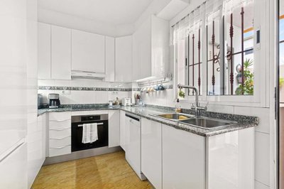 323townhouseforsaleinplayaflamenca01102611223