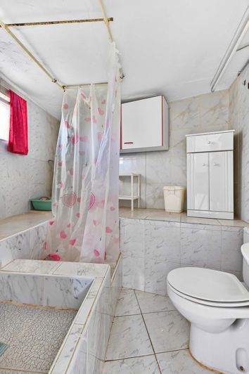Image No.32-3 Bed Villa for sale