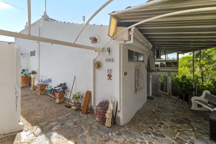 Image No.40-3 Bed Villa for sale