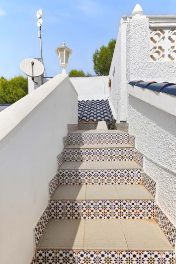 Image No.42-3 Bed Villa for sale