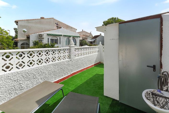 Image No.45-3 Bed Villa for sale