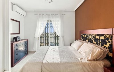 326townhouseforsaleinpilardelahoradada0510261