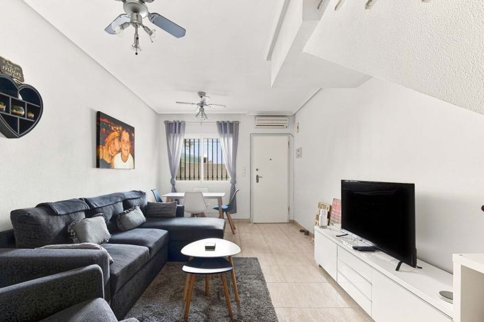 Image No.5-2 Bed Townhouse for sale