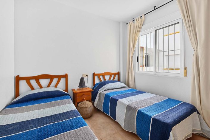 Image No.12-2 Bed Apartment for sale
