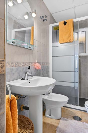 Image No.16-2 Bed Apartment for sale