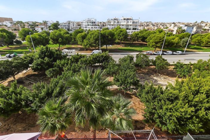 Image No.41-2 Bed Apartment for sale