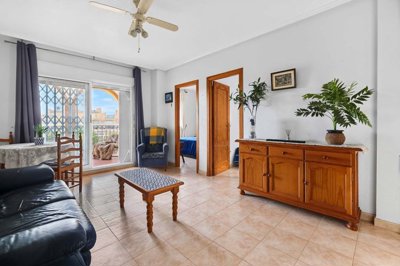 328apartmentforsaleinlazenia071026093616dscf3