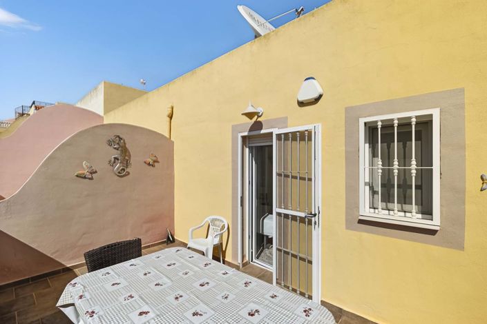 Image No.40-3 Bed Villa for sale
