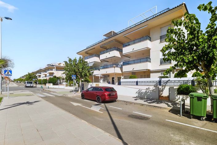 Image No.49-2 Bed Apartment for sale