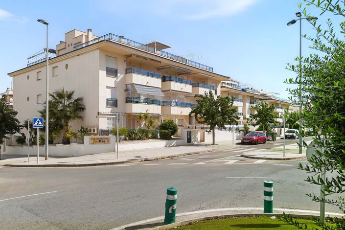 Image No.51-2 Bed Apartment for sale