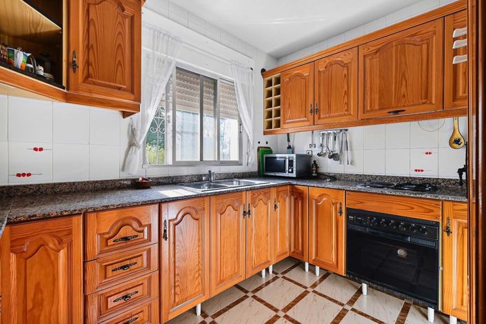 Image No.14-4 Bed Villa for sale