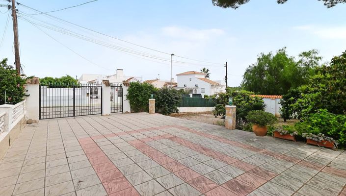 Image No.47-4 Bed Villa for sale