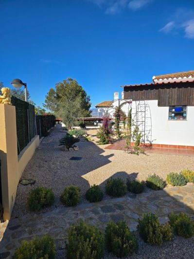 Image No.11-3 Bed Villa for sale