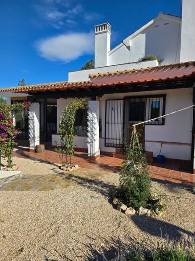 Image No.2-3 Bed Villa for sale