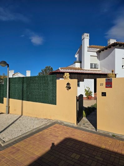 Image No.9-3 Bed Villa for sale