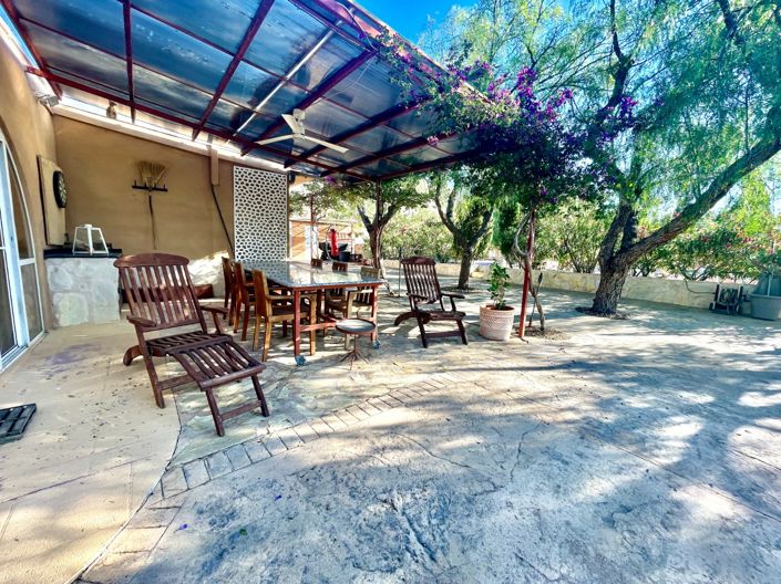 Image No.27-5 Bed Villa for sale