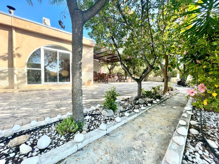 Image No.4-5 Bed Villa for sale
