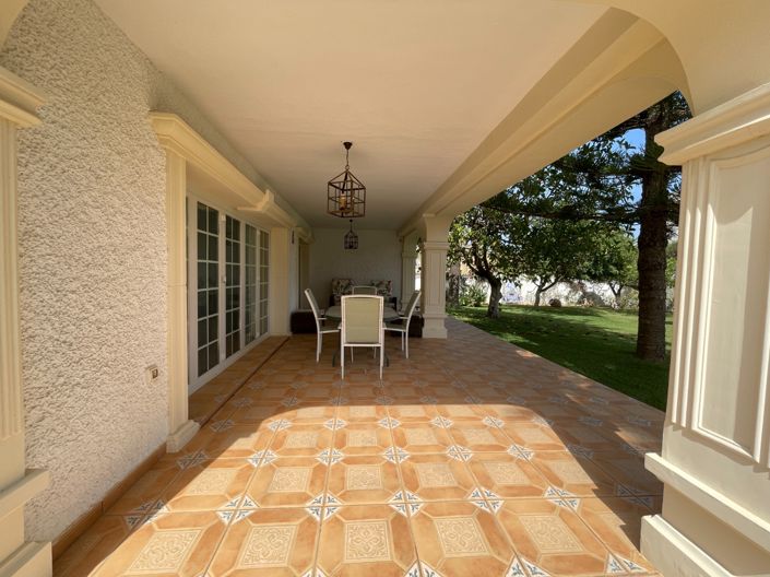 Image No.8-8 Bed Villa for sale
