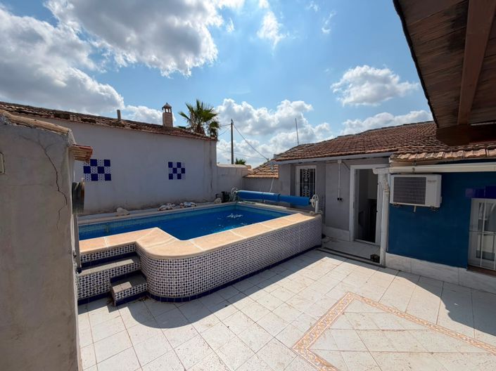 Image No.33-5 Bed Villa for sale