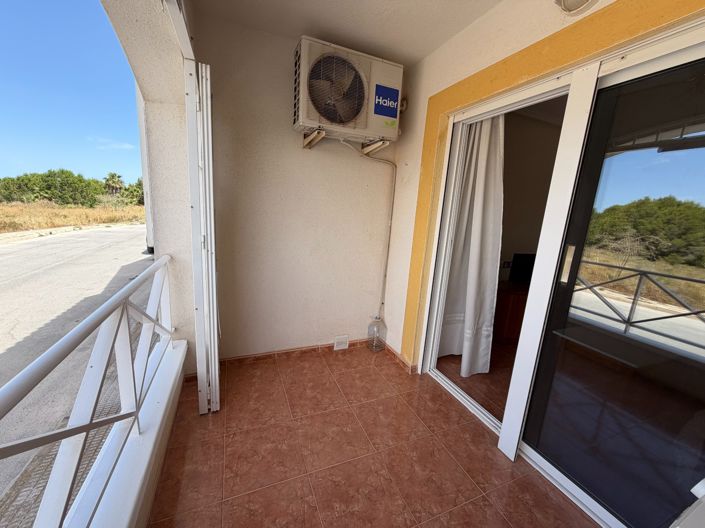 Image No.7-2 Bed Townhouse for sale