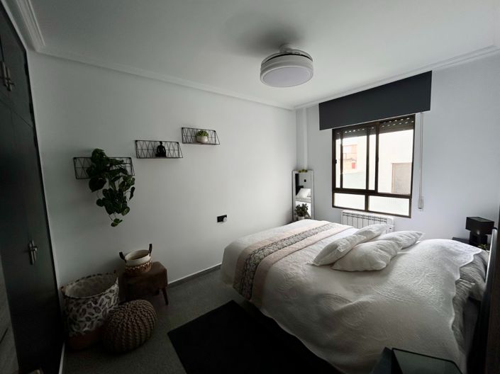 Image No.16-3 Bed Apartment for sale