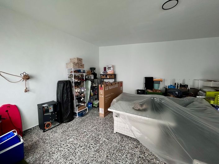 Image No.25-3 Bed Apartment for sale