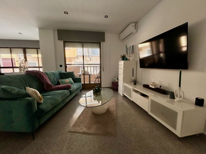 Image No.28-3 Bed Apartment for sale