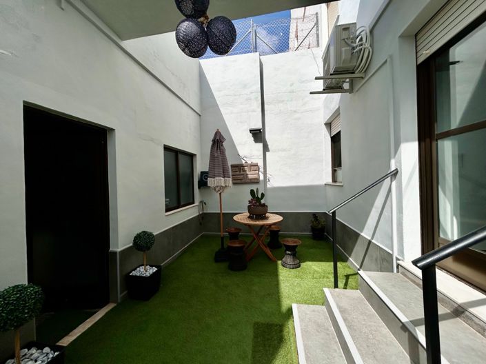 Image No.29-3 Bed Apartment for sale